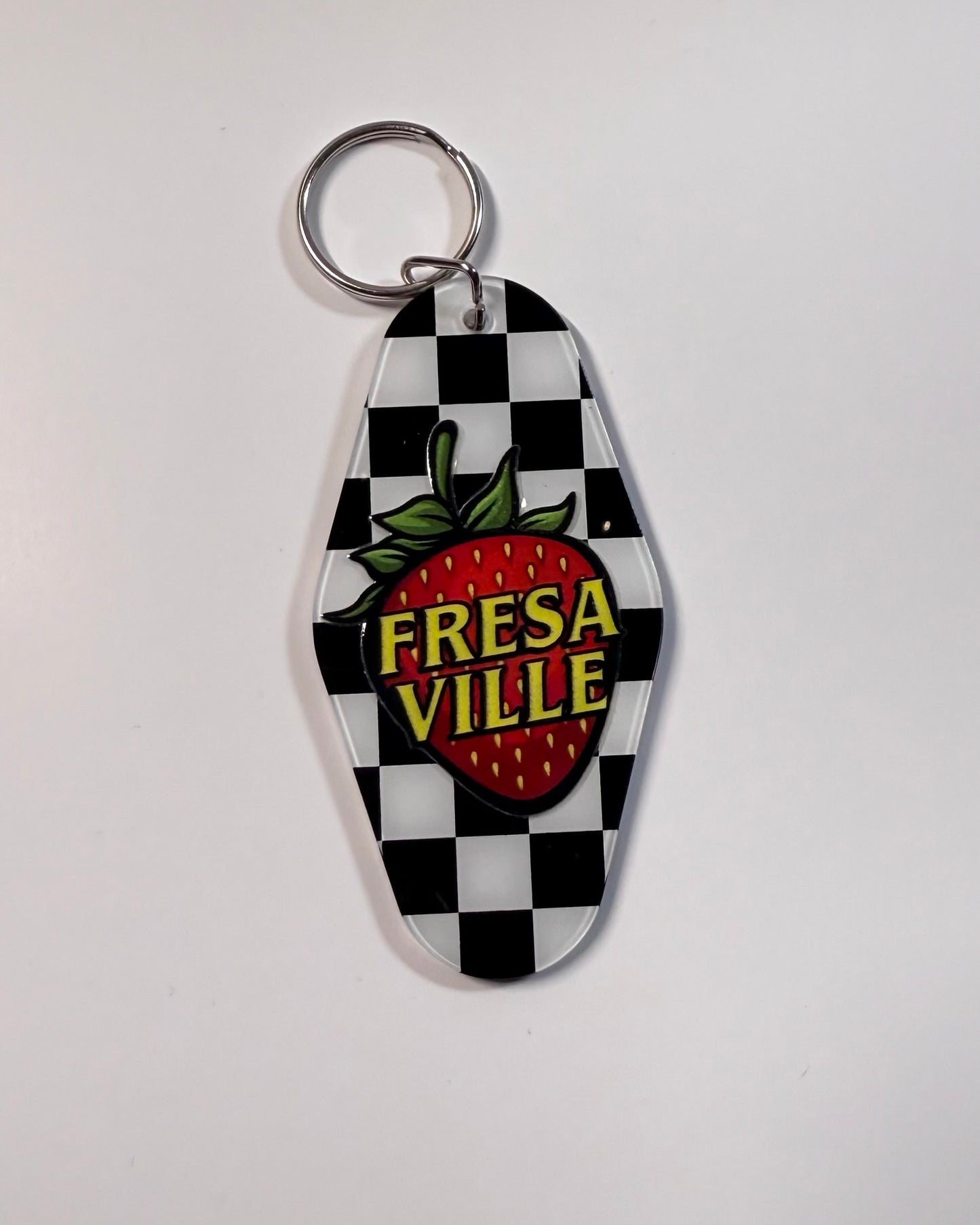 FRESAVILLE MOTEL TAG KEYCHAIN