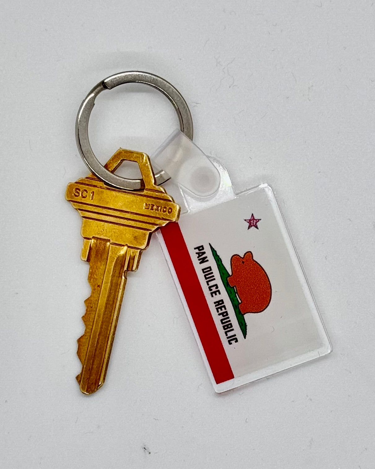PAN DULCE REPUBLIC 1.5IN KEYCHAIN